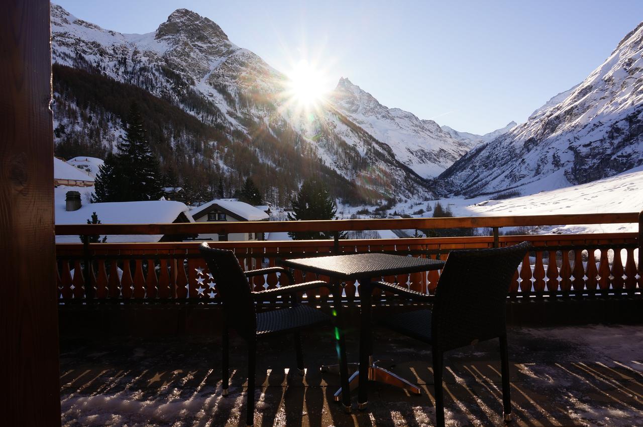 Hotel Garni Les Bouquetins Zinal Buitenkant foto